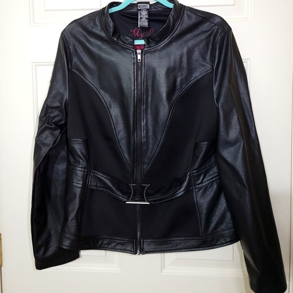 Marvel Jackets & Blazers - Marvel Avengers Black Widow My Past Is My Own Collectors Faux Leather Jacket
